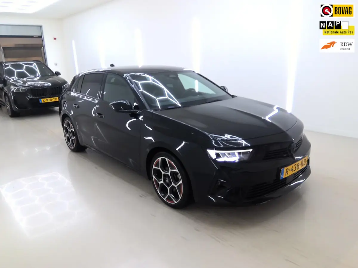 1.6 Hybrid GS Line+Led+Adaptief-cruise+vitrual+Navigatie+camera+stoel-verw+18"lmv = OKT -2022