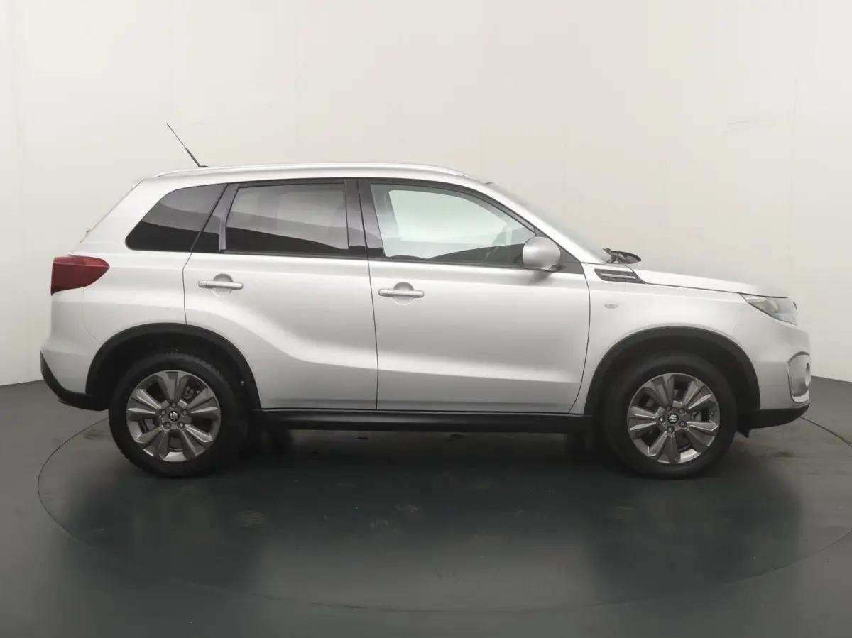 1.4 Boosterjet Select Smart Hybrid