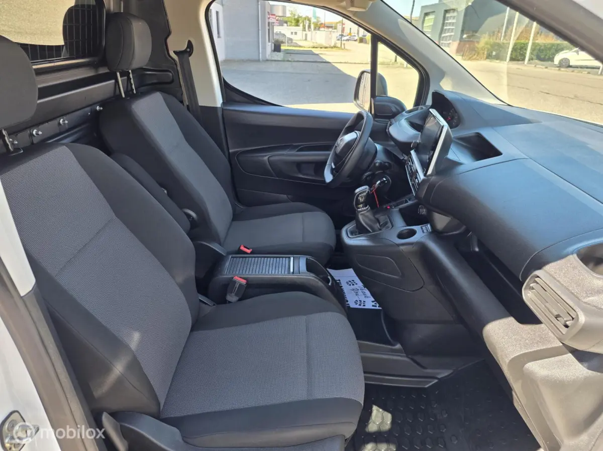 bestel 1.5 BlueHDI Premium