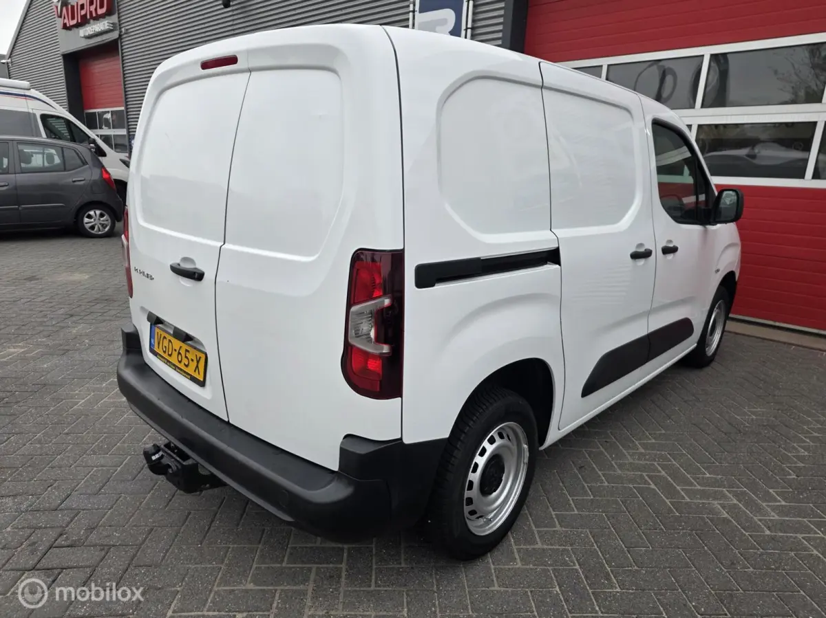 bestel 1.5 BlueHDI Premium