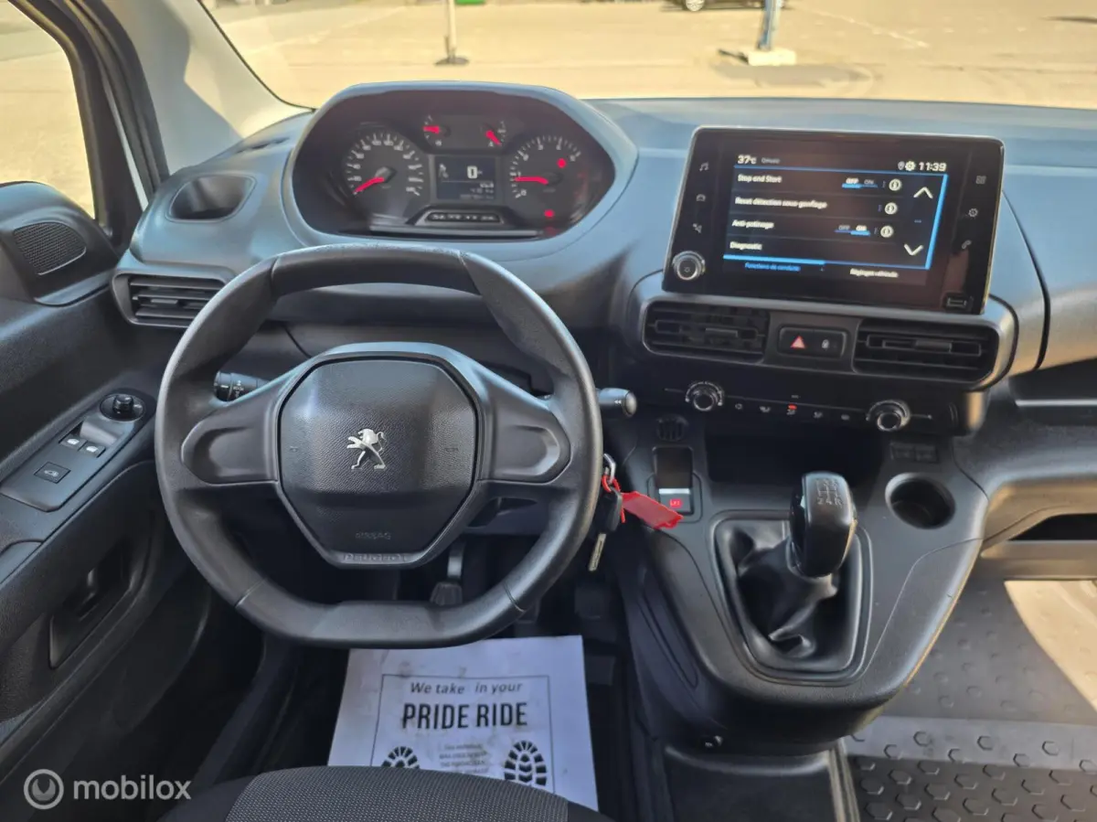 bestel 1.5 BlueHDI Premium