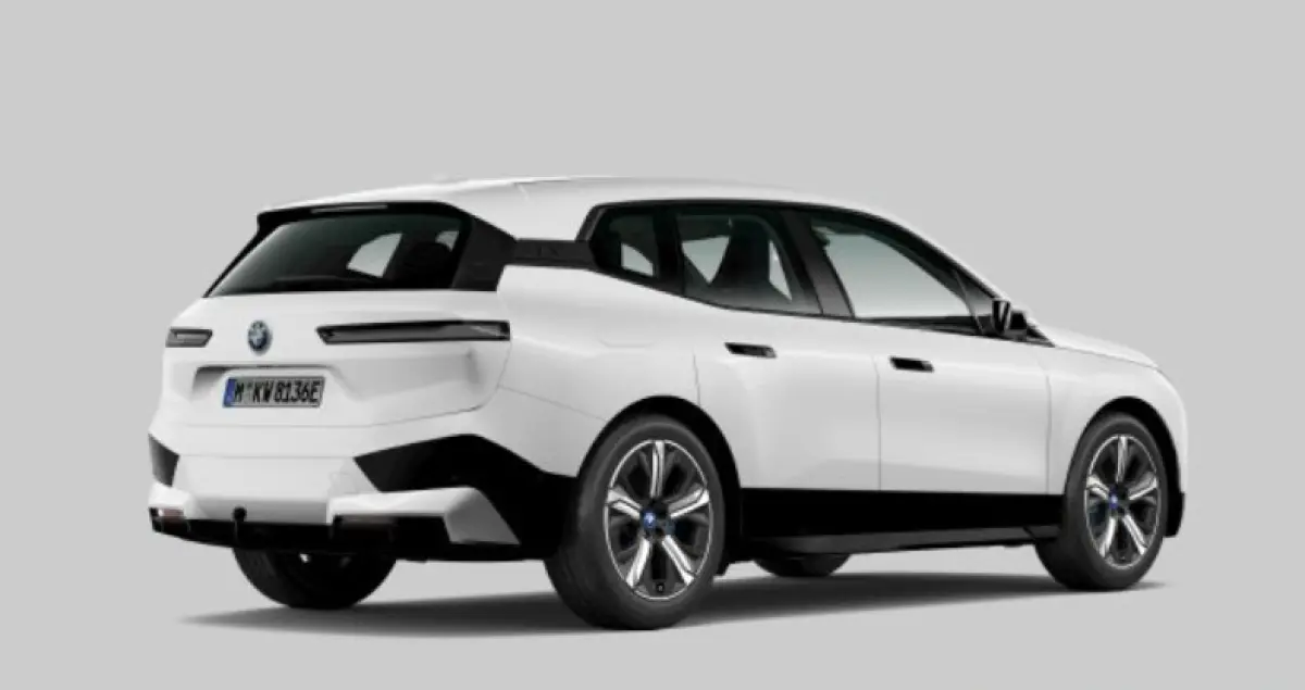 xDrive40 Executive 77 kWh Sportpakket - Trekhaak - Driving Assistant Professional - Multifunctionele stoelen voor - BMW Laserlight - Harman Kardon - Comfort Access - Warmte Comfortpakket voo
