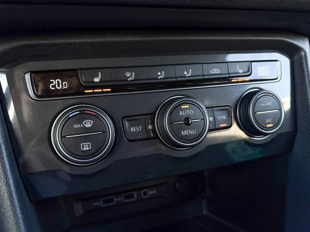 1.5 TSI 150pk DSG Comfortline Business | Panoramadak | Ergo Comforstoel | Navigatie