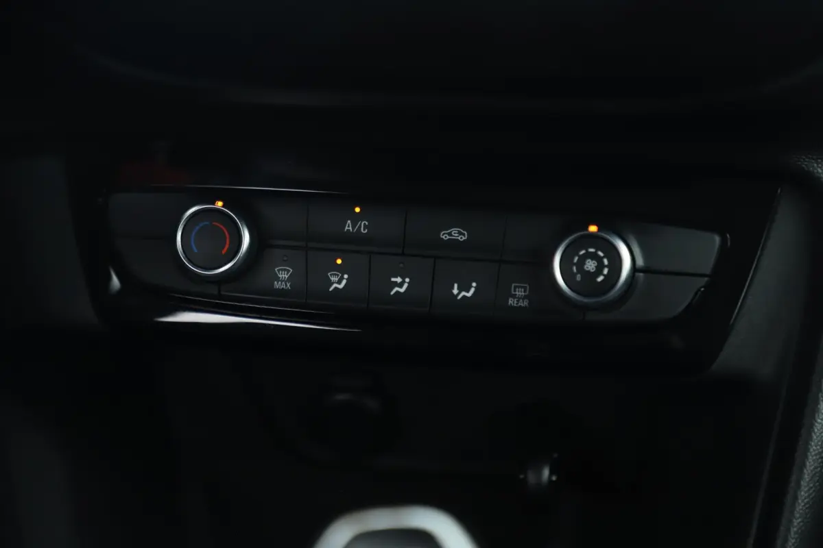 1.2 Edition LMV Navigatie Carplay Android Airco Cruise Rijstrooksensor