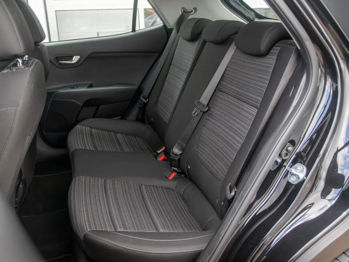 1.0 T-GDi MHEV DynamicLine l Apple car Play en Android auto l Camera l