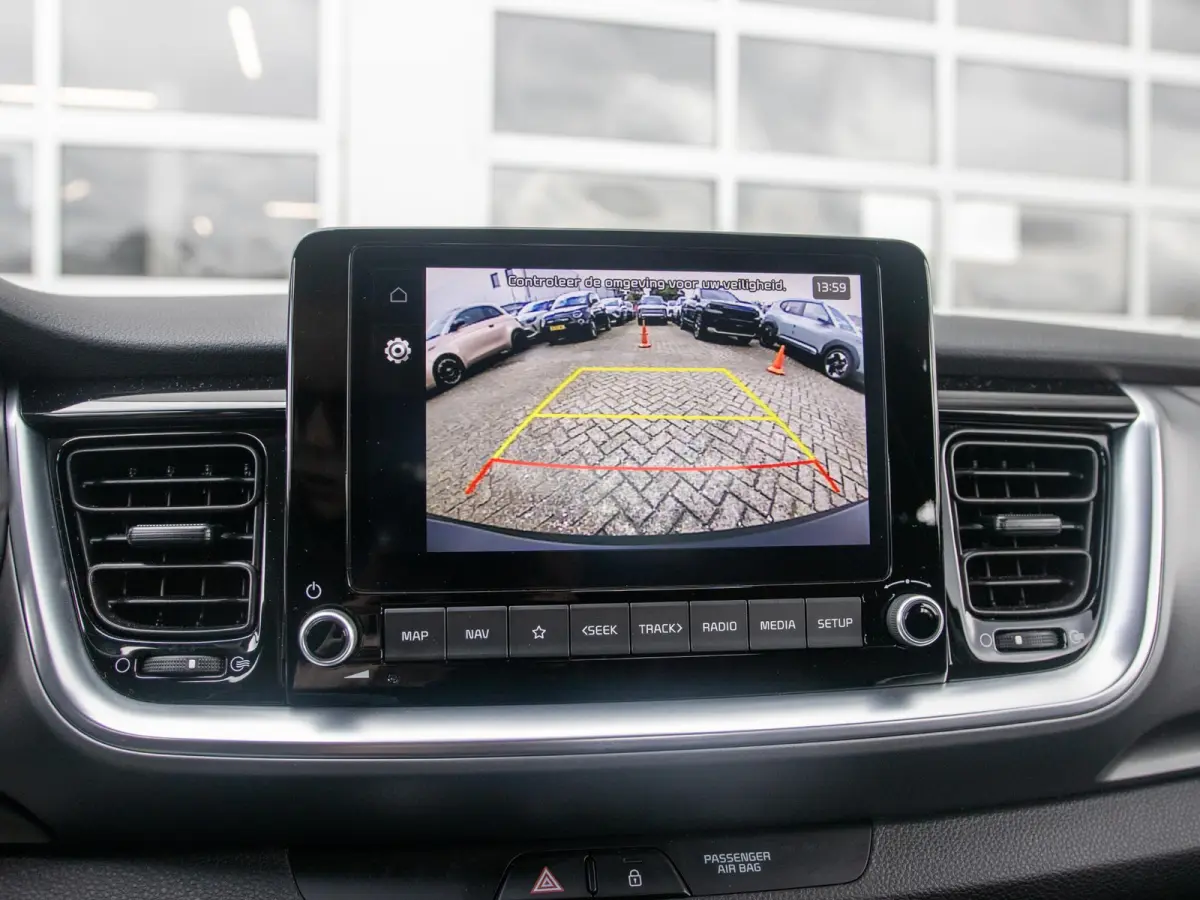 1.0 T-GDi MHEV DynamicLine l Apple car Play en Android auto l Camera l