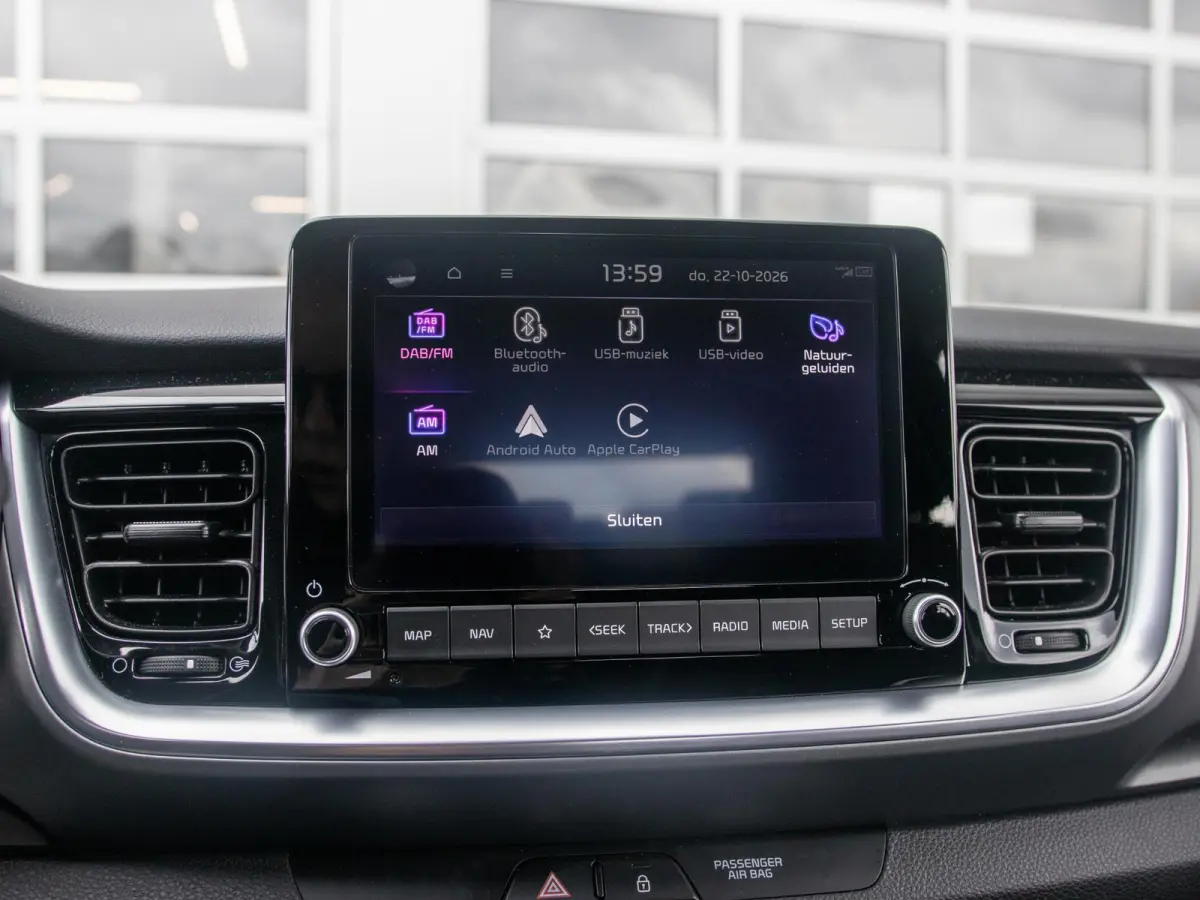 1.0 T-GDi MHEV DynamicLine l Apple car Play en Android auto l Camera l