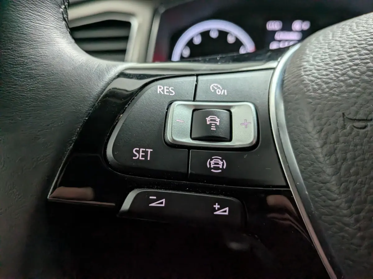 1.5 TSI Style | Achteruitrijcamera | Airco (automatisch) | Cruise control adaptief