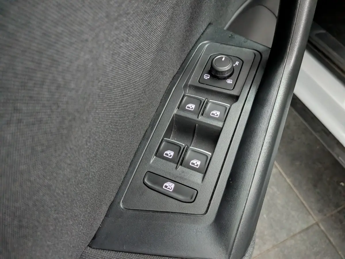 1.5 TSI Style | Achteruitrijcamera | Airco (automatisch) | Cruise control adaptief