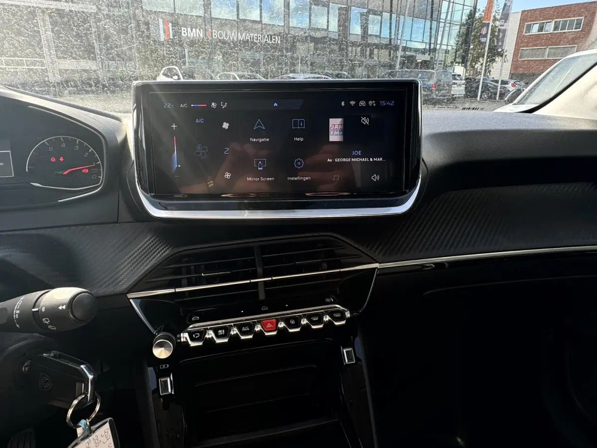 1.2 PureTech 75 Style