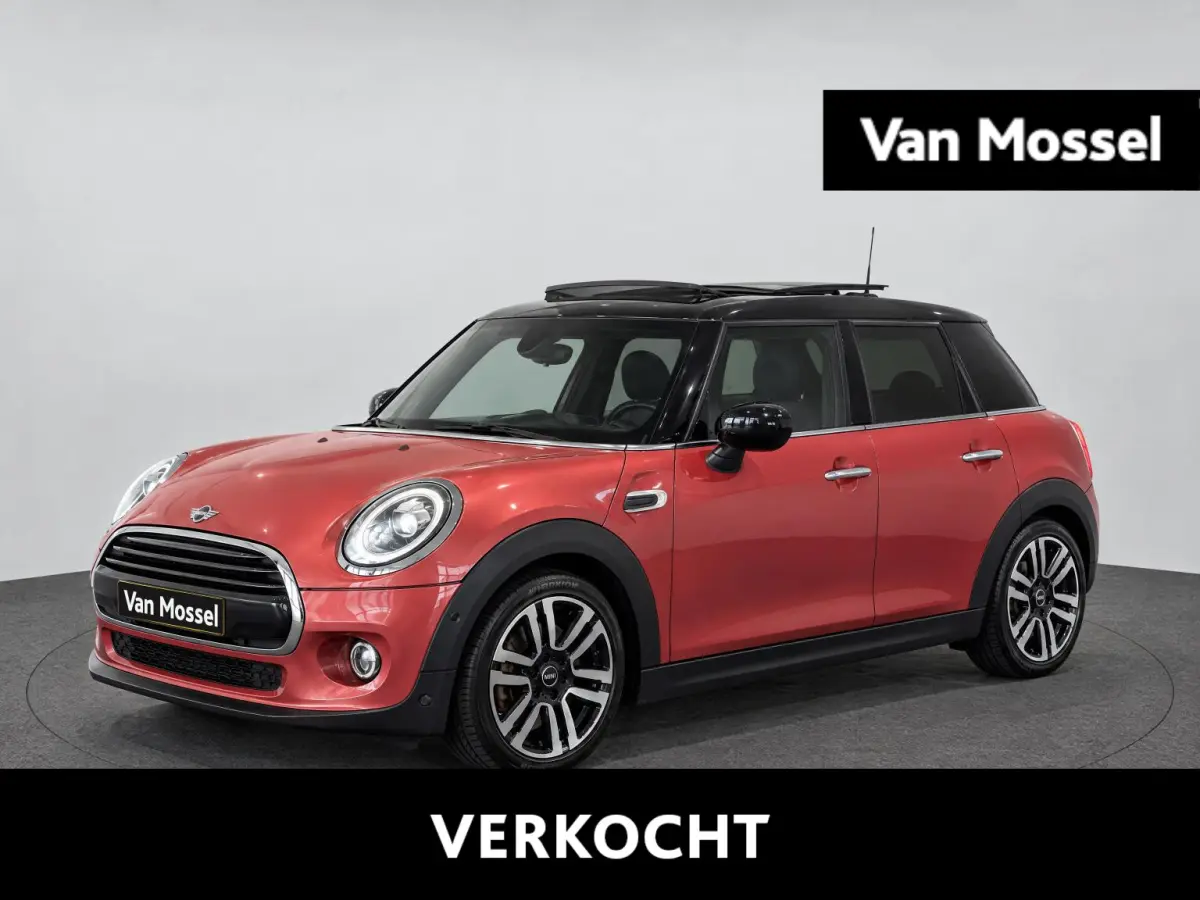 1.5 Cooper Summer Red Edition | LED | Automaat | Panoramadak | Harman Kardon Audio |  Airco | Cruise Control | Keyless Entry |