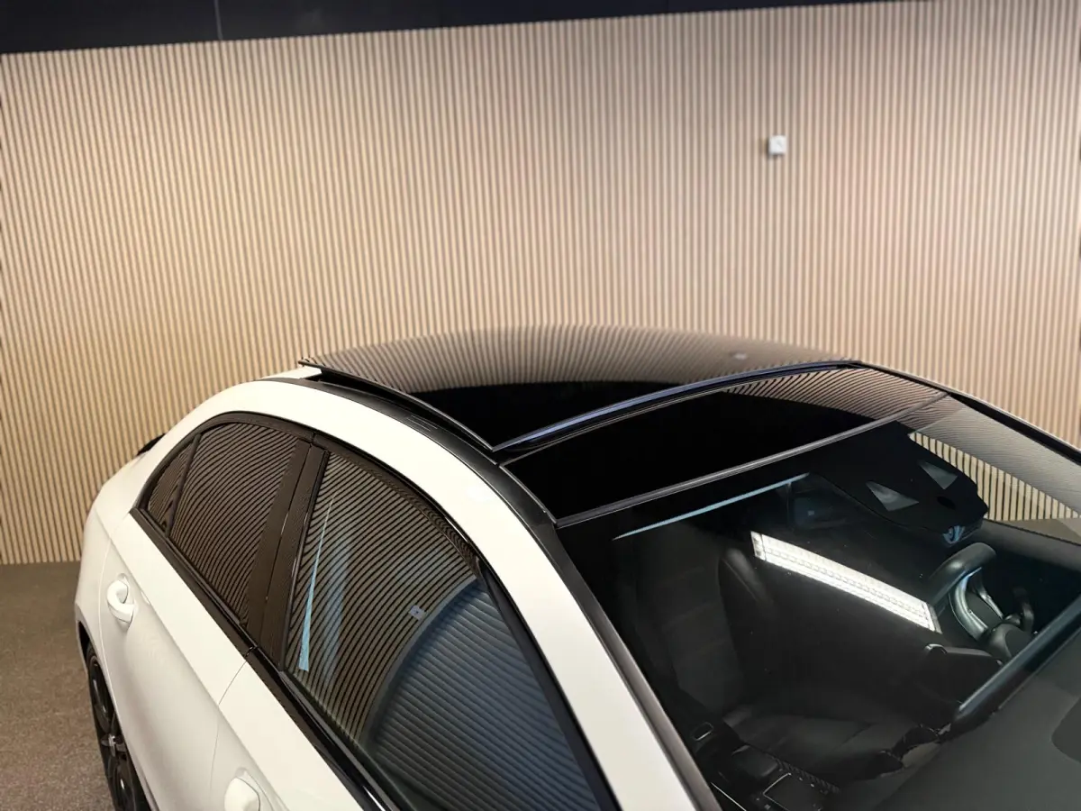 200 AMG STYLING-PANO-CAMERA-NIGHT-MULTISPAAKS-APPLE CARPLAY