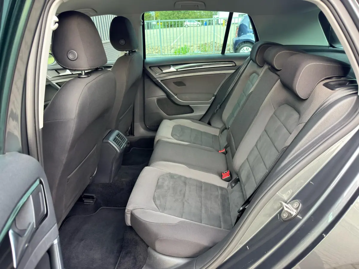 7.5 1.5 TSI Highline|Carplay|Camera|Adaptive Cruise|DSG