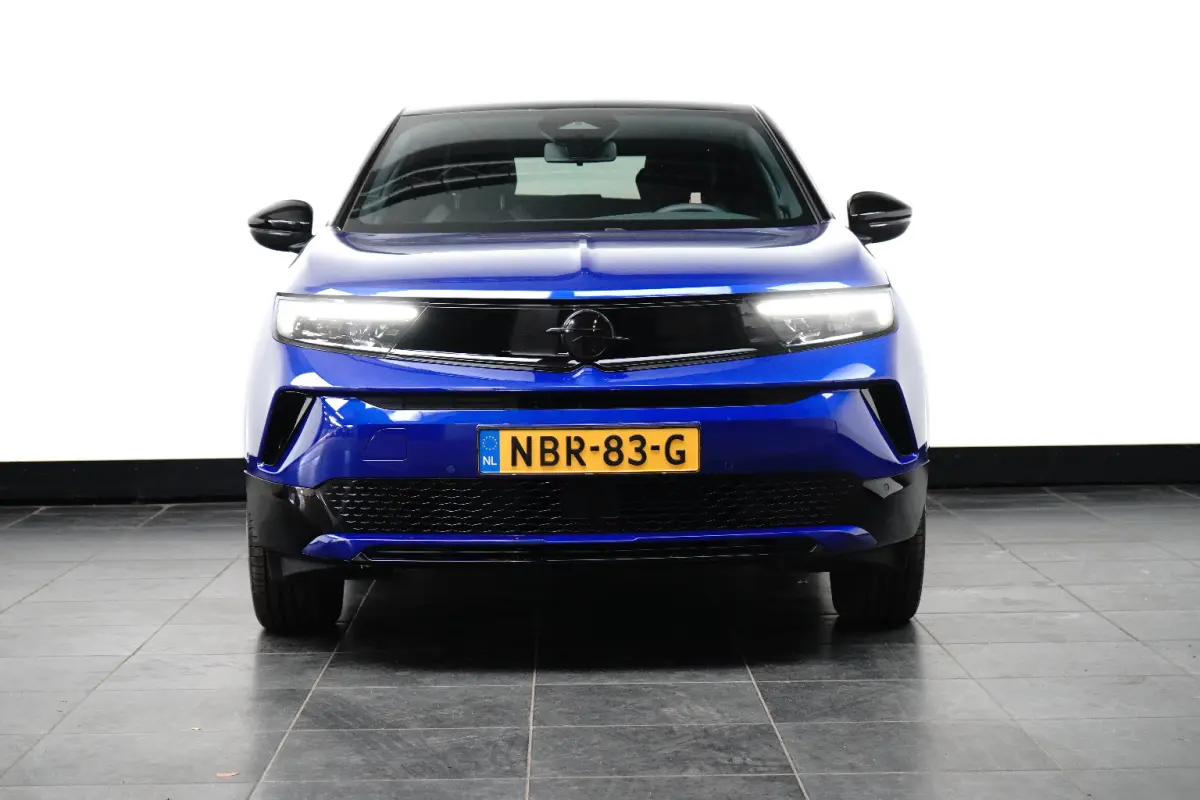 GS 54 kWh | Navi | Camera | stuurverw. | LMV 18"| Parkeersens. V+A | AD. Cruise control | Zwarte Hemel |