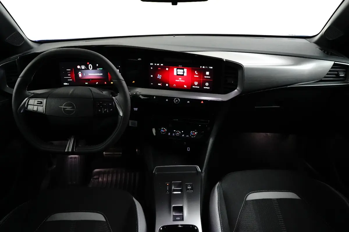 GS 54 kWh | Navi | Camera | stuurverw. | LMV 18"| Parkeersens. V+A | AD. Cruise control | Zwarte Hemel |
