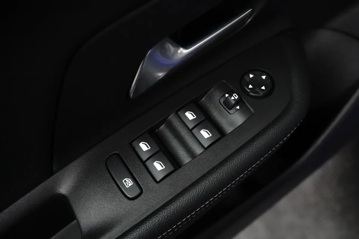 GS 54 kWh | Navi | Camera | stuurverw. | LMV 18"| Parkeersens. V+A | AD. Cruise control | Zwarte Hemel |