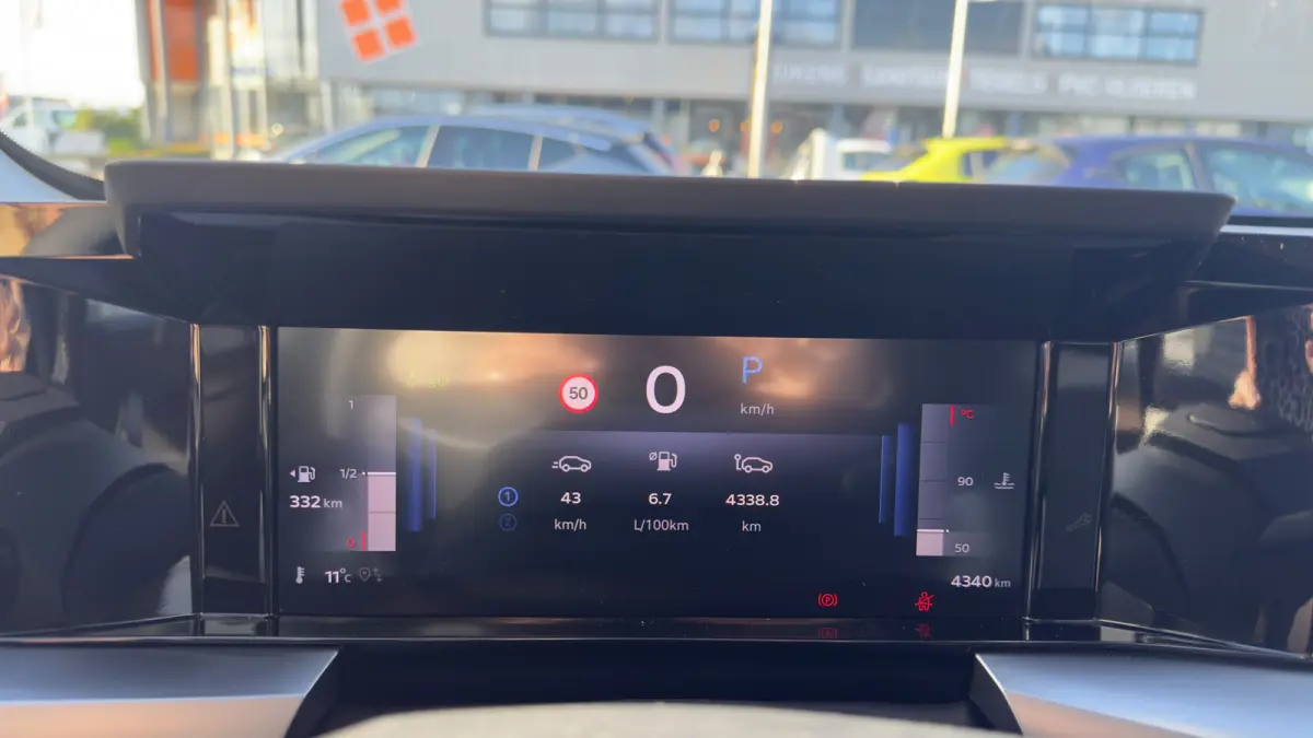 1.2 Turbo Hybrid GS | NL auto | Stoel + Stuur verwarming | Draadloze telefoon lader | Cruise | Apple Carplay / Android Auto | LMV |