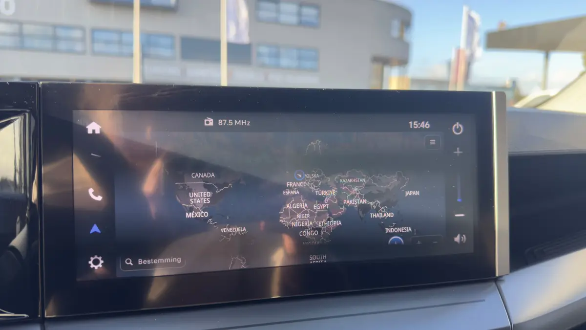 1.2 Turbo Hybrid GS | NL auto | Stoel + Stuur verwarming | Draadloze telefoon lader | Cruise | Apple Carplay / Android Auto | LMV |