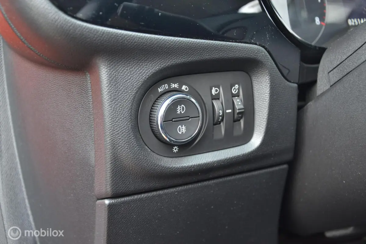 1.2 Edition|Automaat|25.146km|Nieuwstaat|2020|