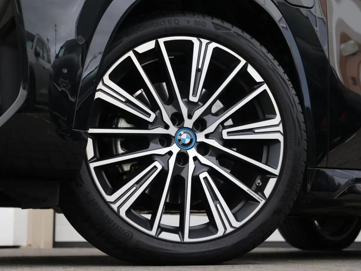 xDrive30e M-sport | Panoramadak | SOH 97,5% | 360° Camera