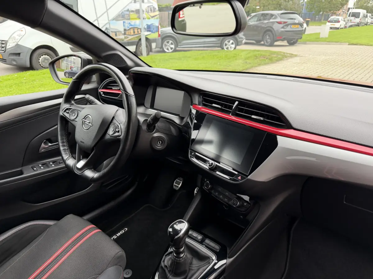1.2 GS Line App Connect | Parkeersensor achter
