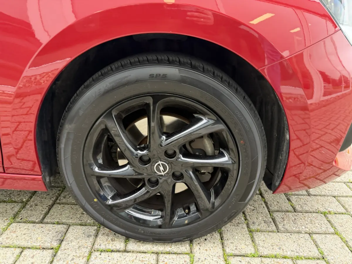 1.2 GS Line App Connect | Parkeersensor achter