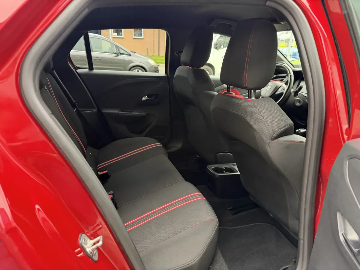 1.2 GS Line App Connect | Parkeersensor achter