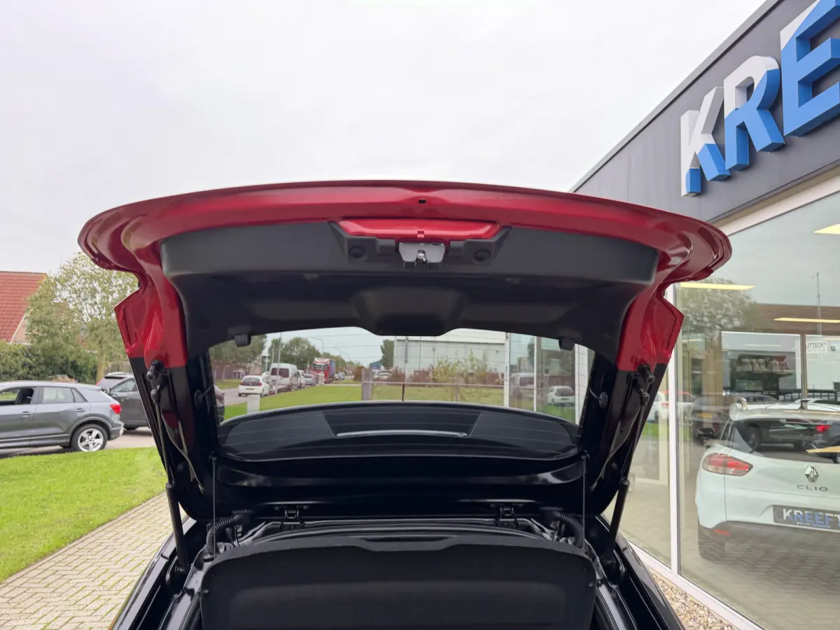 1.2 GS Line App Connect | Parkeersensor achter