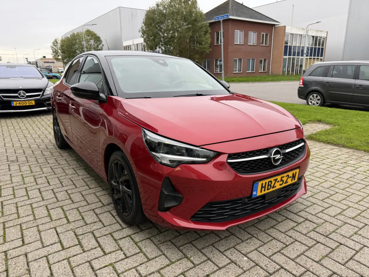 1.2 GS Line App Connect | Parkeersensor achter
