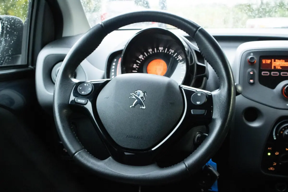 1.0 e-VTi Active|Bleutooth|Airco|Dealer onderhouden