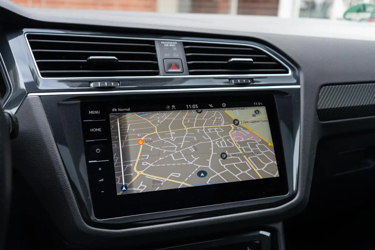 1.4 TSI eHybrid R-Line Pano / Trekhaak / 360