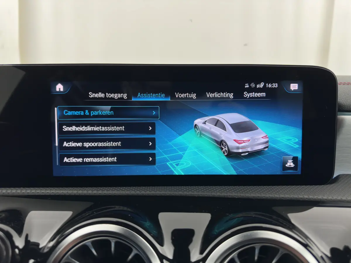 200 Business Solution AMG (INCL.BTW) Aut. *LEATHER-MICROFIBRE | FULL-LED | HEATED-SPORTSEATS | AMBIENT-LIGHT | DIGI-COCKPIT | DAB+ | NAVI-FULLMAP | CAMERA | PRIVACYGLASS | SHIFTPADDLES | 18'