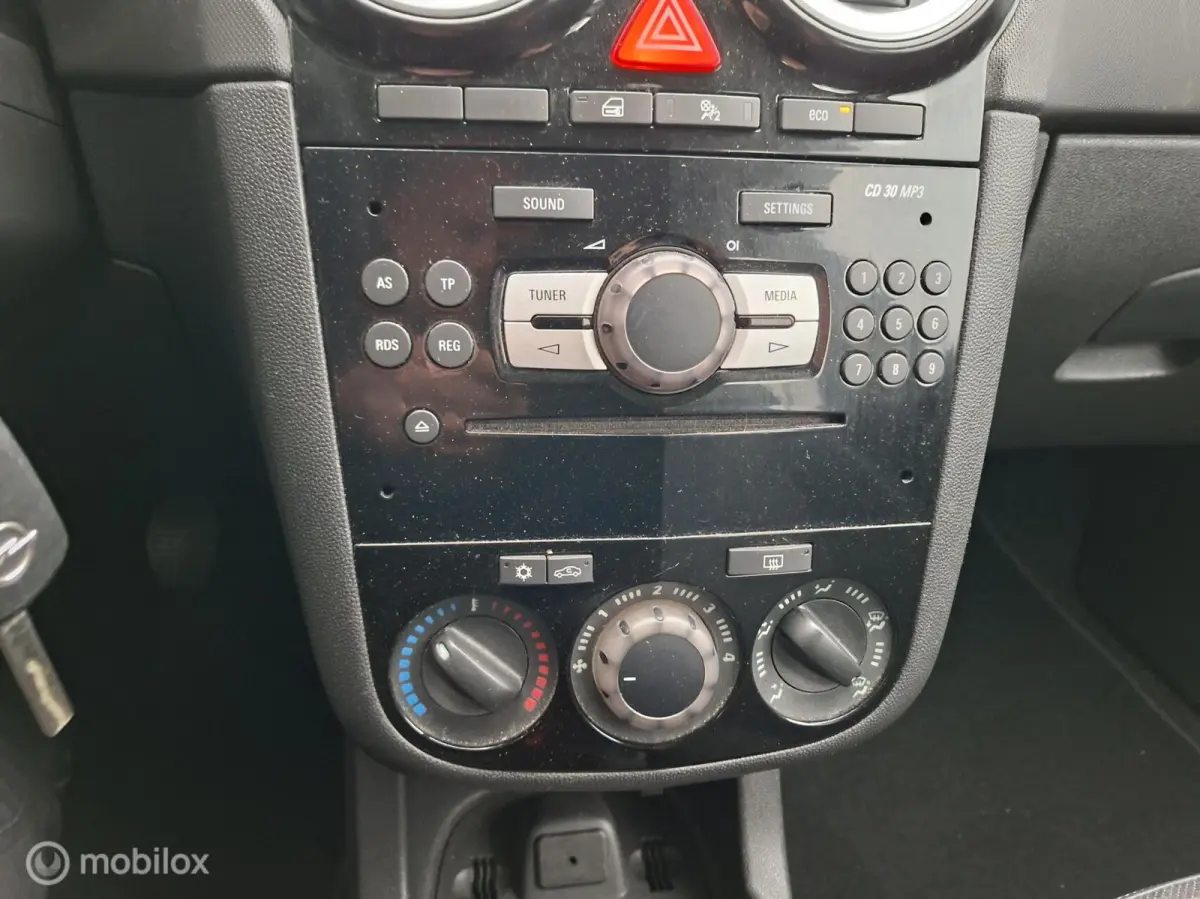 1.2 Turbo 120 Jaar Edition AUTOMAAT