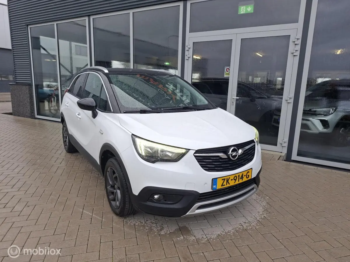 1.2 Turbo 120 Jaar Edition AUTOMAAT