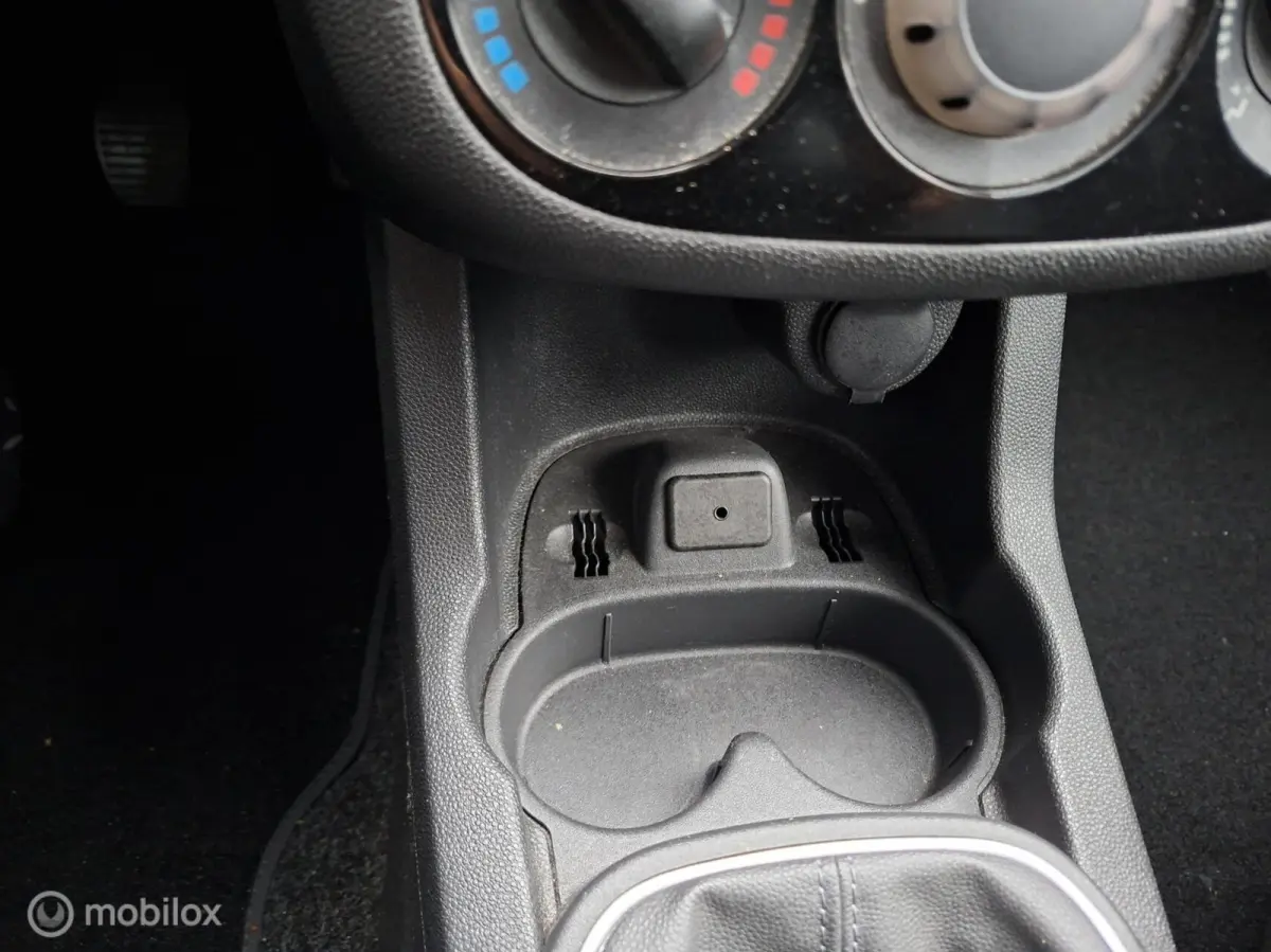 1.2 Turbo 120 Jaar Edition AUTOMAAT