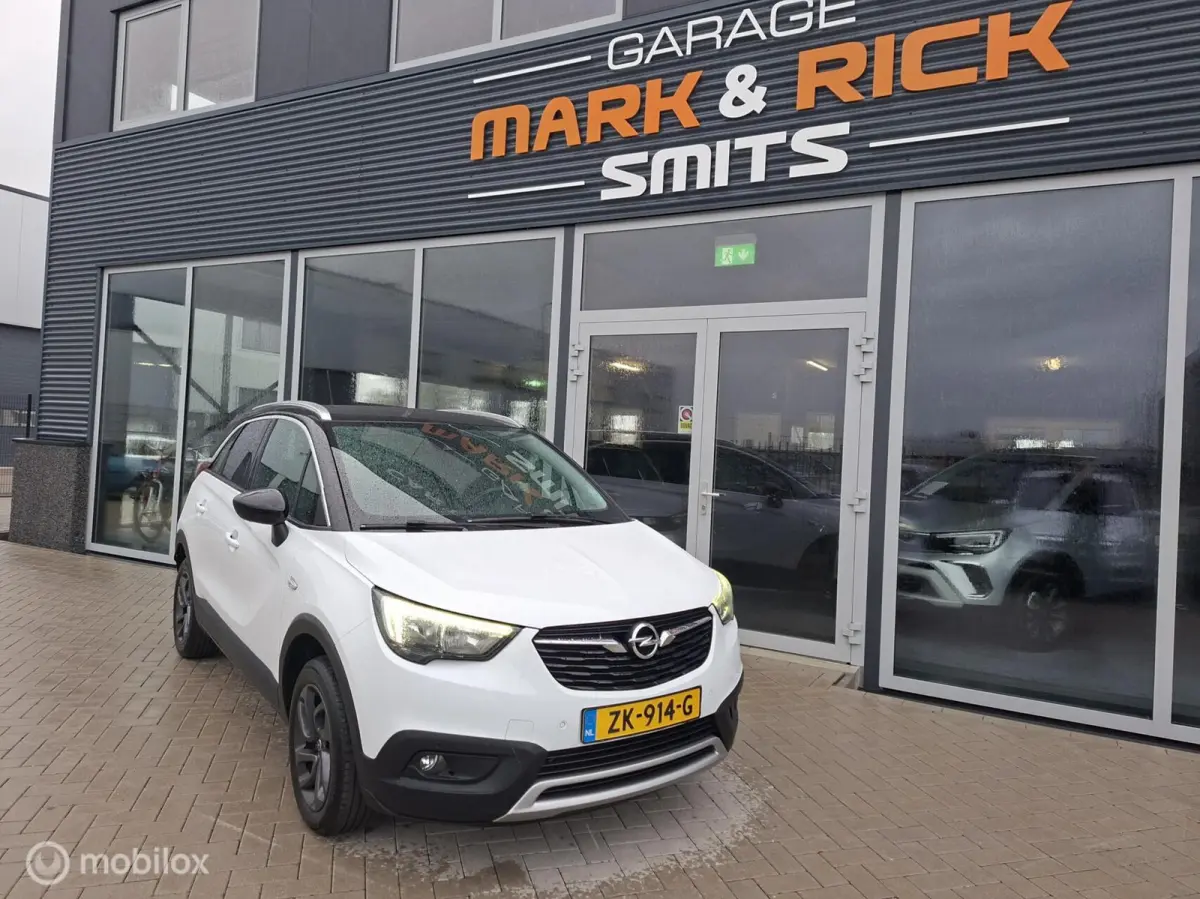 1.2 Turbo 120 Jaar Edition AUTOMAAT