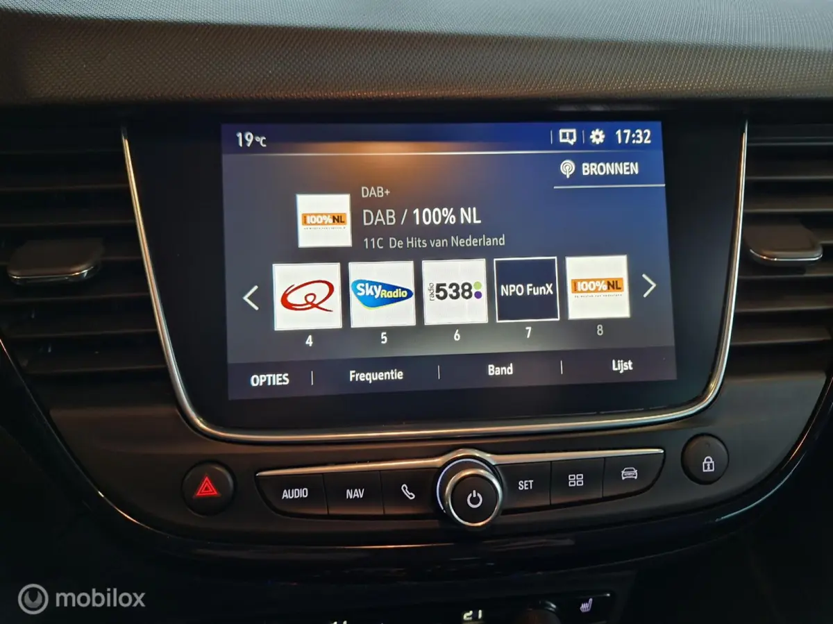 1.2 Turbo 120 Jaar Edition AUTOMAAT