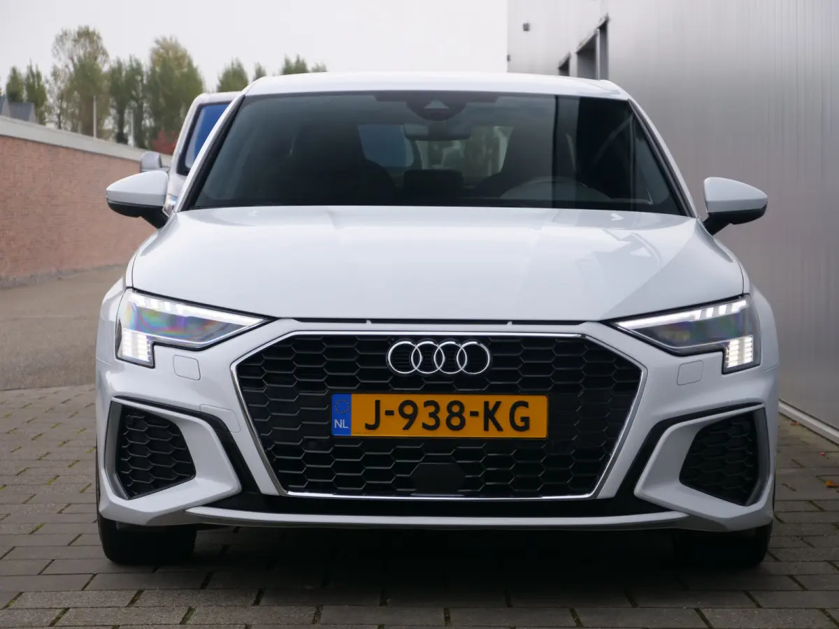 35 TFSI S edition 150 Pk Automaat Navi / DAB / Apple Carplay / Camera