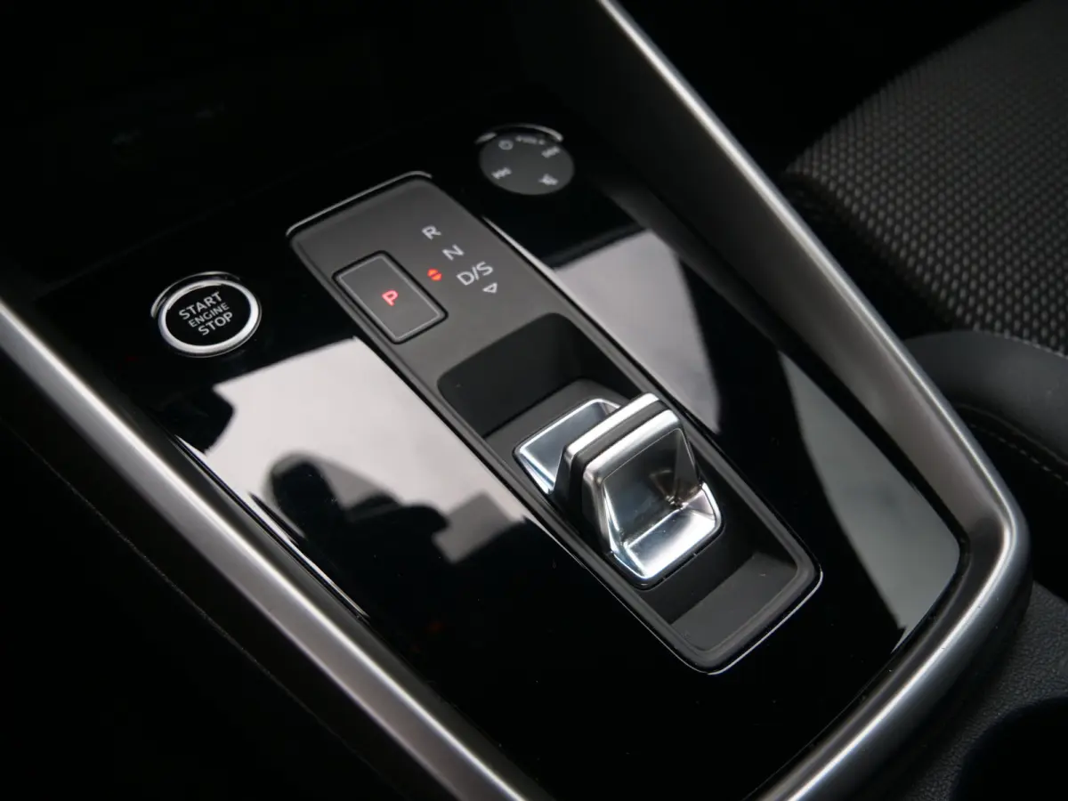 35 TFSI S edition 150 Pk Automaat Navi / DAB / Apple Carplay / Camera
