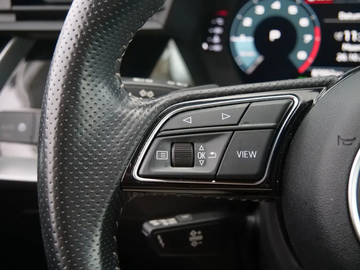 35 TFSI S edition 150 Pk Automaat Navi / DAB / Apple Carplay / Camera