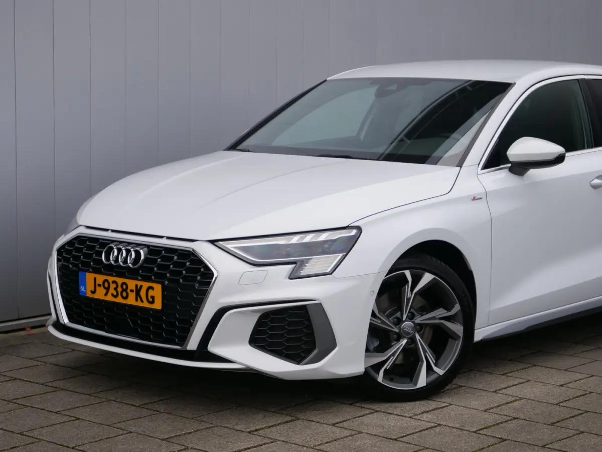 35 TFSI S edition 150 Pk Automaat Navi / DAB / Apple Carplay / Camera