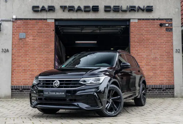 1.5 TSI R-Line Pano / Trekhaak / Camera