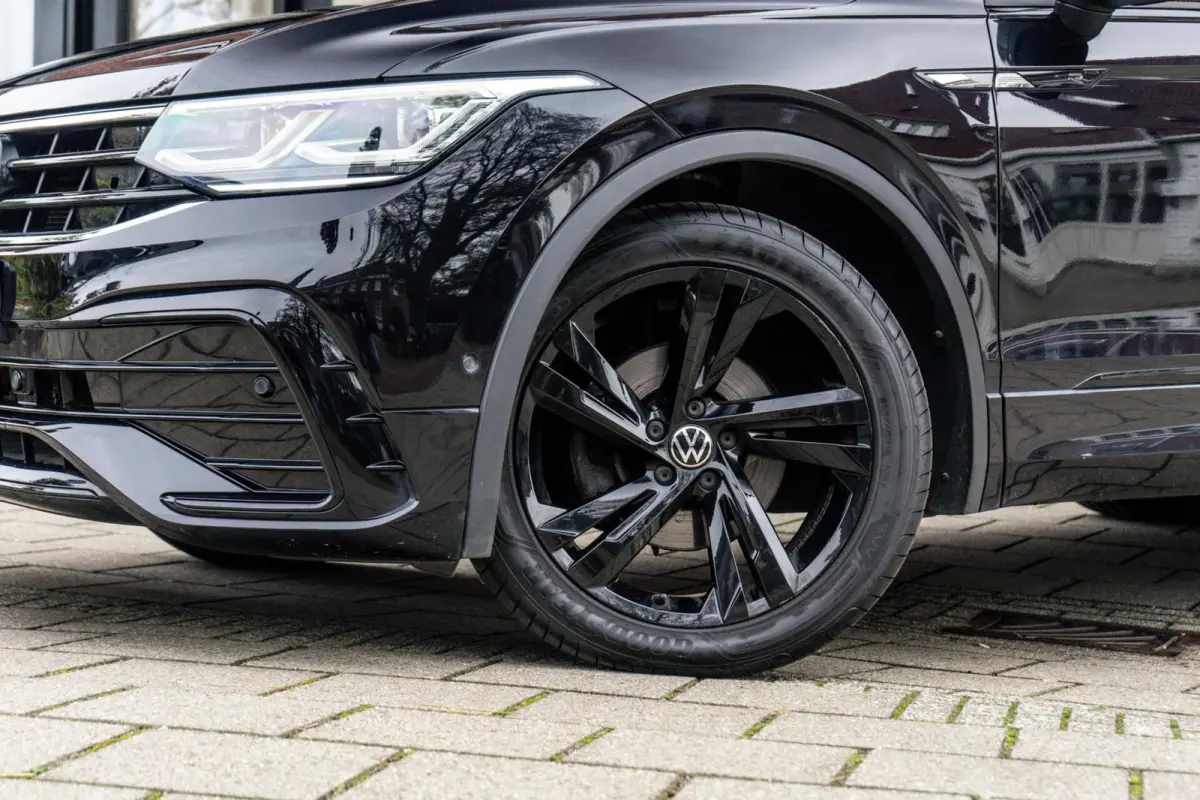 1.5 TSI R-Line Pano / Trekhaak / Camera