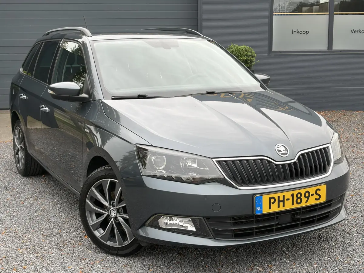 1.0 TSI Drive ✓2e Eigenaar✓D-riem vv in 2023✓Navi✓Clima✓Cruise✓Pdc✓Lm velgen✓4 Elekt Ramen✓N.A.P✓Apk tot 08-2027