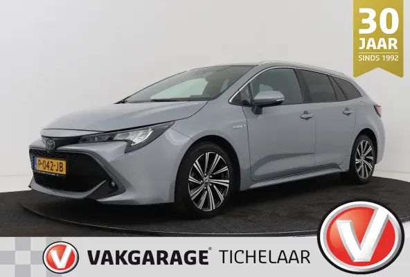 1.8 Hybrid Dynamic | CarPlay | Org. NL | Adapt. Cruise | Stoelverwarming | Camera | Keyless |