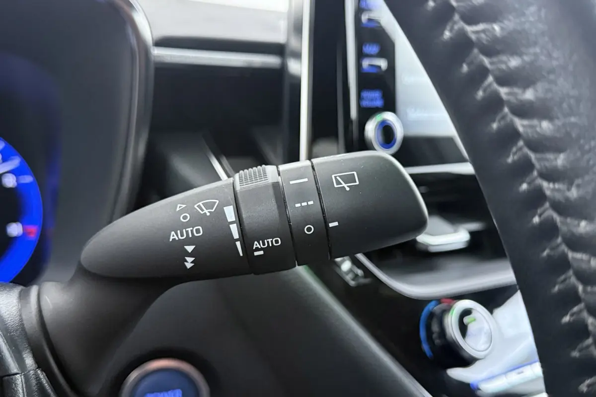 1.8 Hybrid Dynamic | CarPlay | Org. NL | Adapt. Cruise | Stoelverwarming | Camera | Keyless |