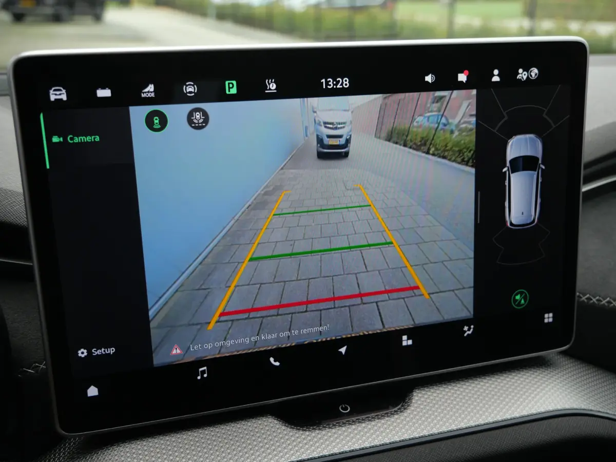 1.5 TSI PHEV Sportline Business 204 Pk Automaat Navi / DAB / Apple Carplay / Stoelverwarming / Camera