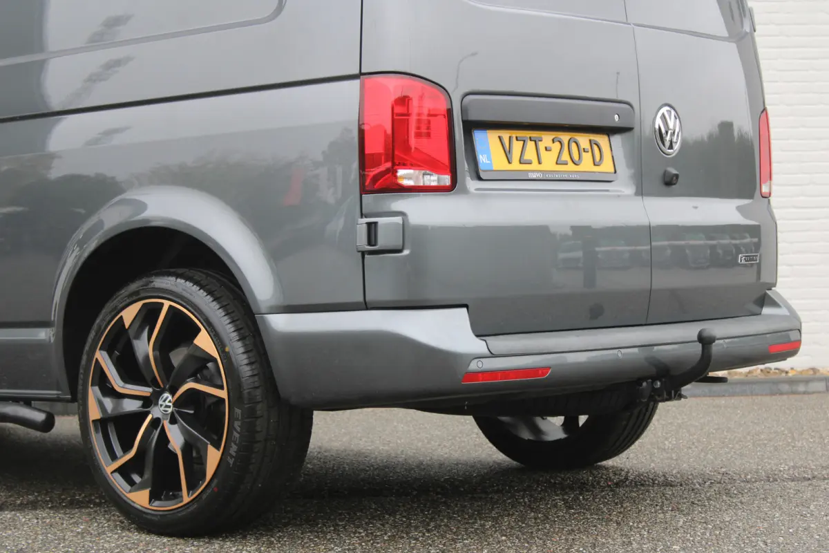 2.0 TDI Automaat / Bulli / Lang / 75 edition / Leer / Vol Opties / Nette Staat
