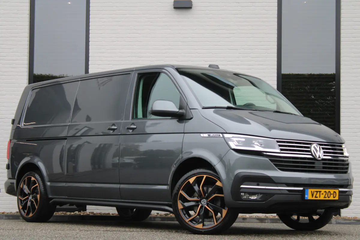 2.0 TDI Automaat / Bulli / Lang / 75 edition / Leer / Vol Opties / Nette Staat