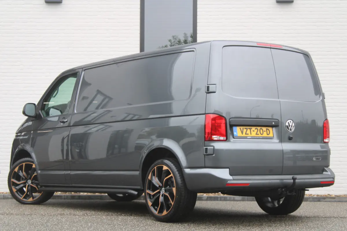 2.0 TDI Automaat / Bulli / Lang / 75 edition / Leer / Vol Opties / Nette Staat